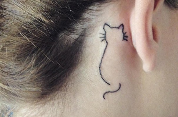Tatuajes minimalistas de gatos